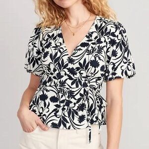 SOLD - Old Navy Waist-Defined Puff-Sleeve Tie-Wrap Blouse in White Black Floral